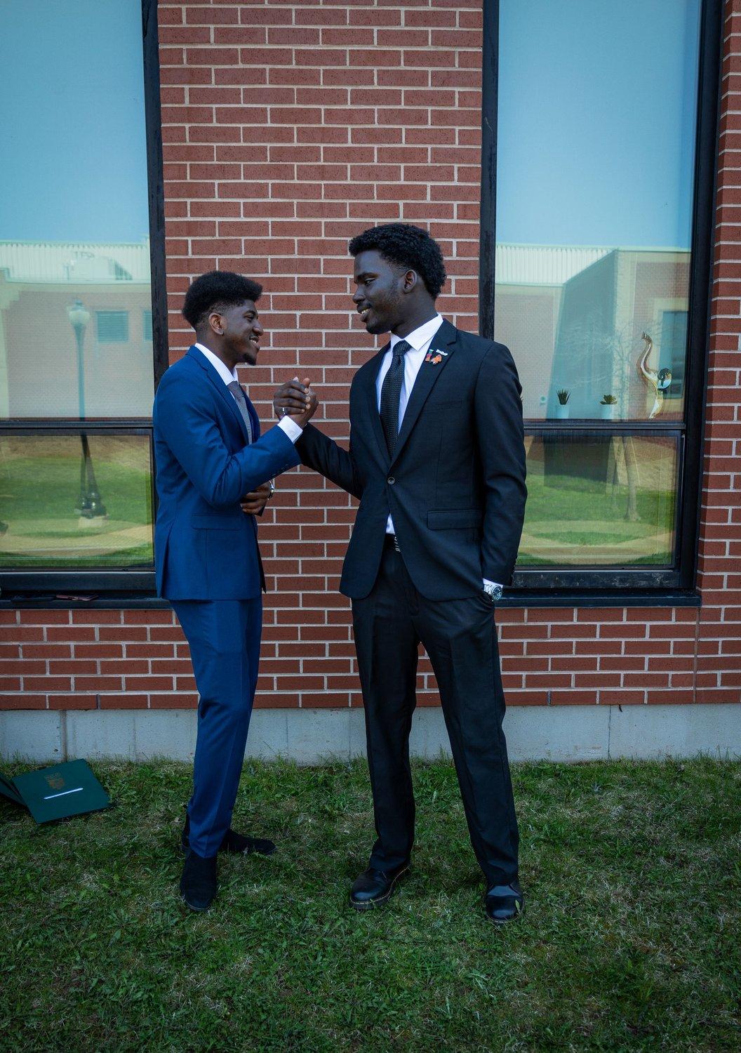 carousel-hero-element image-9